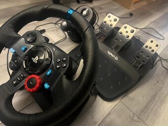 Volant logitech G29 s pedály + řadící páka - 3
