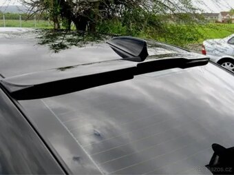 Střešní Spoiler pro BMW E60 M4 Style - Černý Lesk - 3