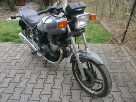 Yamaha XS 400 - 3