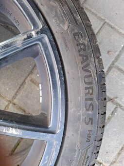 235/40 R18 Y + 8Jx18 ET41 Letní Barum Bravuris 5 HM, 7 mm - 3