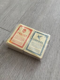 SECRET HITLER - desková hra se skrytými rolemi - 3