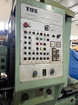 Odvalovací obrážečka TOS OFA 71A - 3