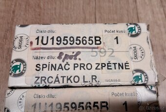 Ovládání elektrických zrcátek Škoda Octavia 1 - 3