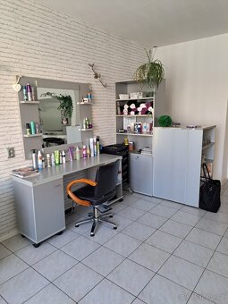 Přenechám kadeřnický salon - 3