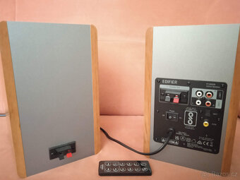 Edifier R1280DB (tři měsíce staré) - 3