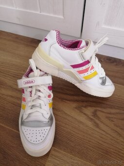 Dívčí boty Adidas - 3