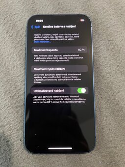 iPhone 13 128GB Modrý - 3