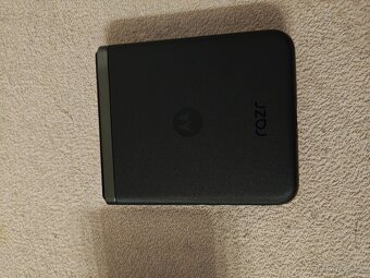 Motorola Razr 40 Ultra - 3