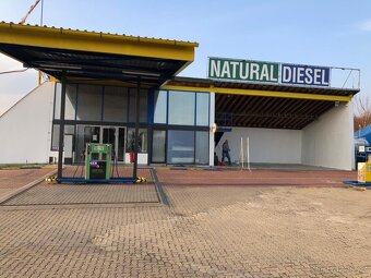 Volné prostory k pronájmu - 3