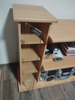 Prodám TV stolek - 3