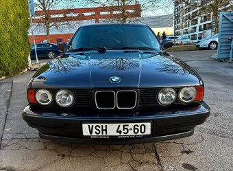 BMW E34 520I SEDAN - 3
