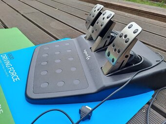 Herní volant s pedály Logitech G920 (Rezervováno) - 3