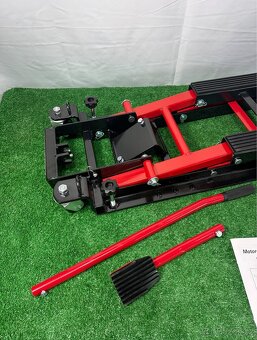 Zvedák motocyklů, zvedák na motorku 680kg - 3