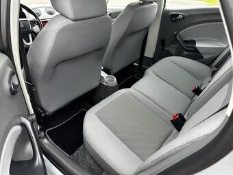 Seat Ibiza 1.4i 63kw , r.2008, STK, klimatizace - 3