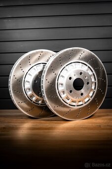 Brzdové kotouče přední RS3 RSQ3 VZ5 374x36 - 3