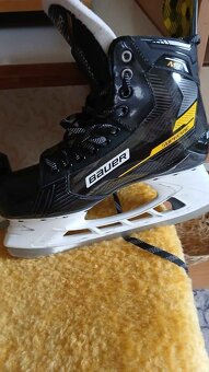 Brusle Bauer SUPREME M3 - 3