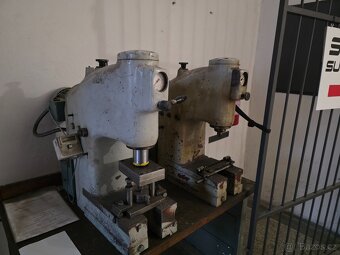 Lis 2t hydraulický - 3