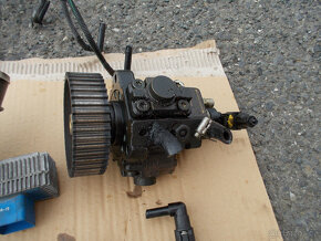 Příslušenství motoru Astra H 1.9CDTI 74kw - 3