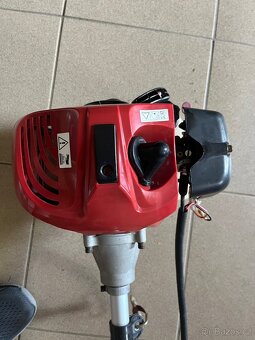 Benzínový křovinořez HECHT 152 BTS - 3