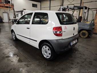 Prodám Volkswagen Fox - 3