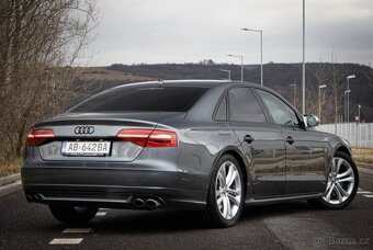 Audi S8 / SVK auto / TOP STAV / - 3