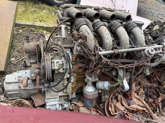 Citroen CX 2.5 GTI motor - 3