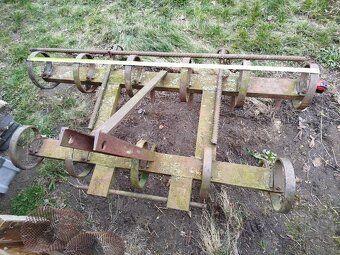 Nesený kultivátor - 3