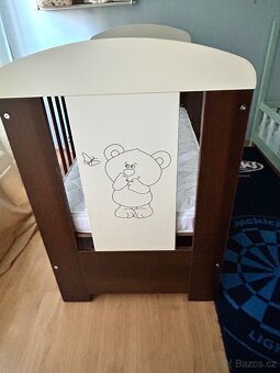 Dřevěná dětská postýlka - 3