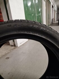 245/45/19 zimní pneumatiky Pirelli - 3