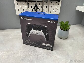 PRODÁNO Sony Dualsense PS5 limited edition The Last of Us - 3