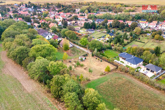Prodej pozemku k bydlení, 2133 m², Slatina - 3