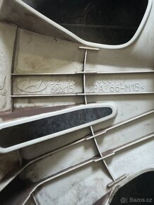 Poklice Hyundai 15 originál 4ks - 3