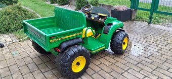 Elektrické autíčko John Deere - 3