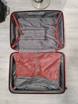 Velký kufr American Tourister – červený (cca 70×50×25 cm) - 3