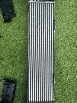 BMW G30 intercooler - 3