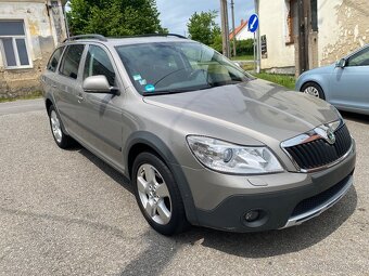 Škoda Octavia Scout 4x4 2.0TDI 103kW CR klimatronic Webasto - 3