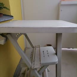 plastový sklápěcí stoleček na balkón - 3