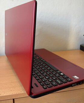 Acer Aspire E15 - E5-521-26YX - 3