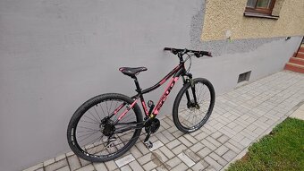 Prodám dámské horské kolo Scud - 3