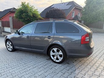 Škoda Octavia 2.0TDI 103Kw,ČR,05/2011,Xenony,Šibr,Elegance - 3
