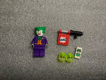 LEGO Joker minifigurka (7782 – 2006, DC Comics, vzácná) - 3