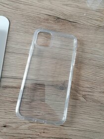 Průhledný obal / kryt na iPhone 11 - 3