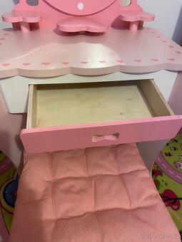 Dětský kosmetický - toaletní stoleček - 3
