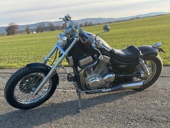 Suzuki Intruder VS 1400 - 3