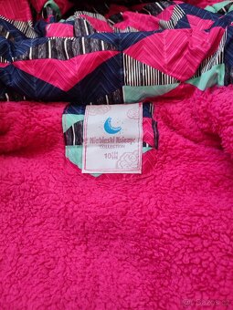 Dívčí zimní bunda vel. 134/140 + rukavice - 3