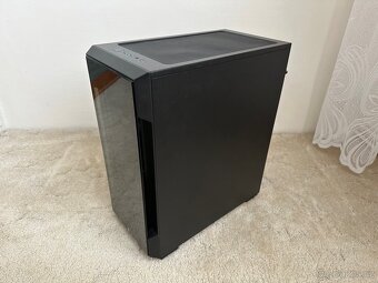 PC skříň / case Corsair iCUE 220T - 3