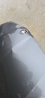 Octavia 4 kapota - 3