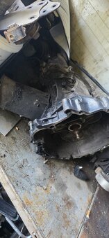 Prevodovka a4 b7 - 3