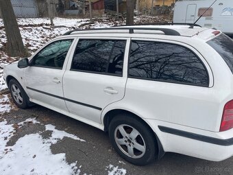 Na náhradní díly - 3