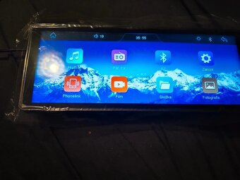 Multimediální panel do auta - 3